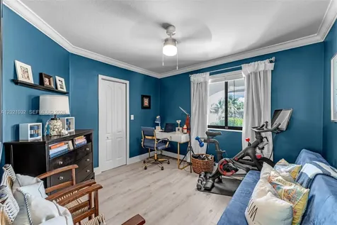 15742 SW 102nd Lane Miami FL 33196