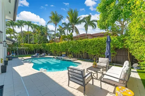15742 SW 102nd Lane Miami FL 33196