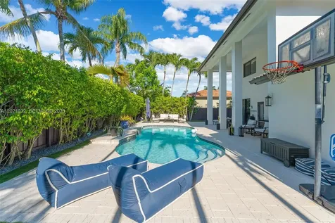 15742 SW 102nd Lane Miami FL 33196
