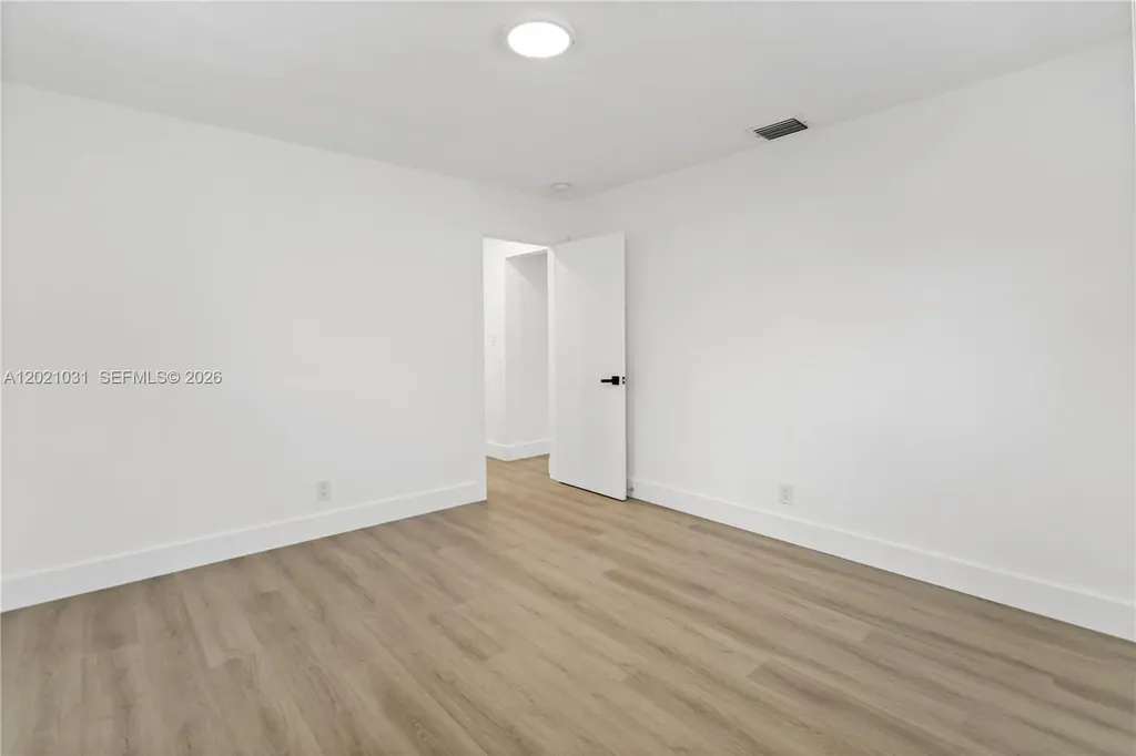 3743 NE 16th Terrace Pompano Beach FL 33064