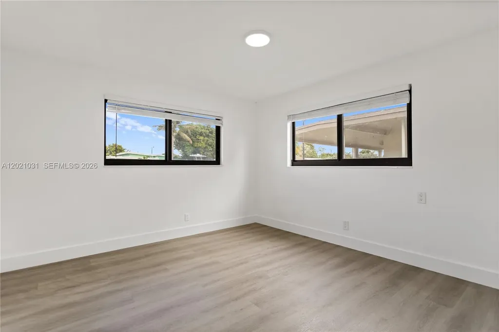 3743 NE 16th Terrace Pompano Beach FL 33064