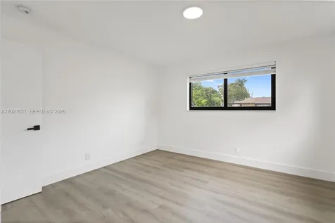 3743 NE 16th Terrace Pompano Beach FL 33064