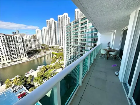 100 Bayview Drive Sunny Isles Beach FL 33160