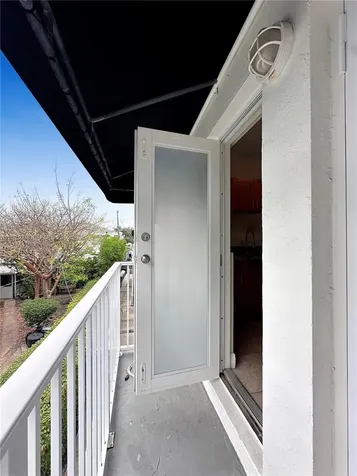 965 Bay Drive Miami Beach FL 33141