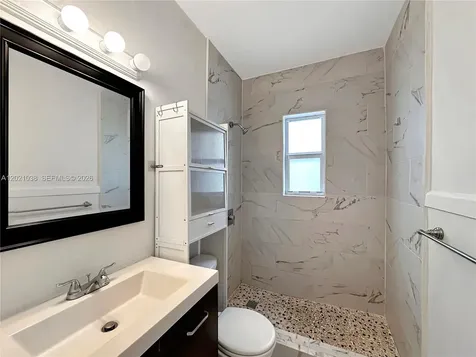 965 Bay Drive Miami Beach FL 33141