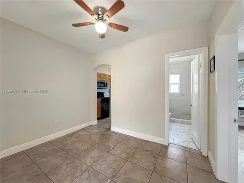965 Bay Drive Miami Beach FL 33141