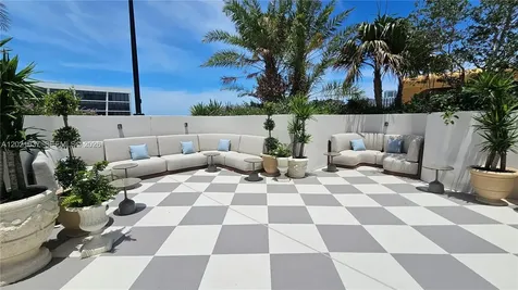 2700 NW 2nd Avenue Miami FL 33127