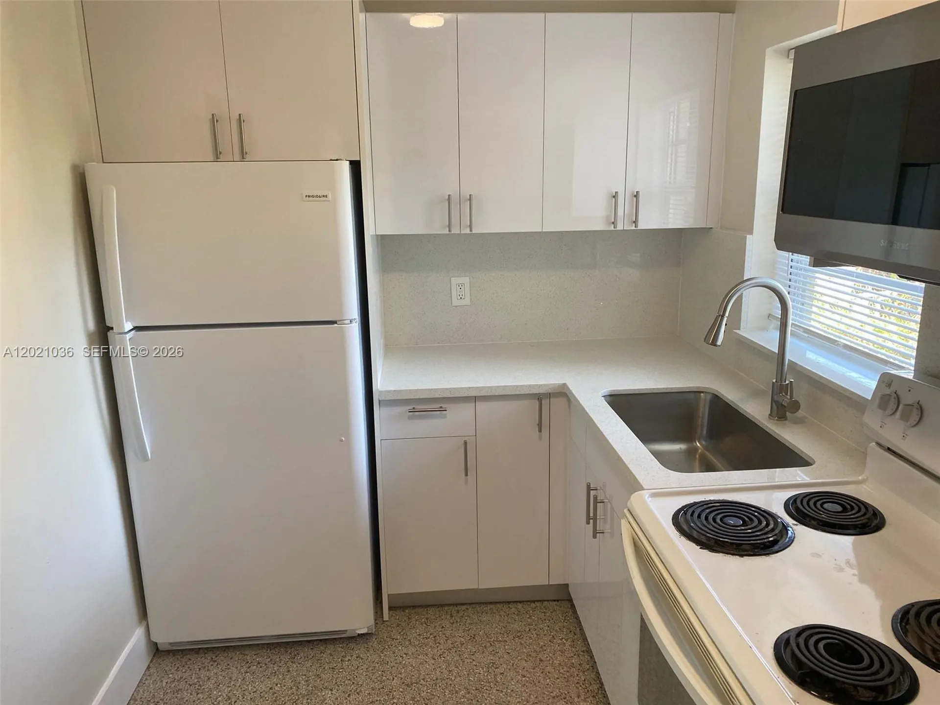 2325 N 25th Avenue Hollywood FL 33020