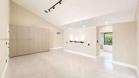 2765 NE 35th Drive Fort Lauderdale FL 33308