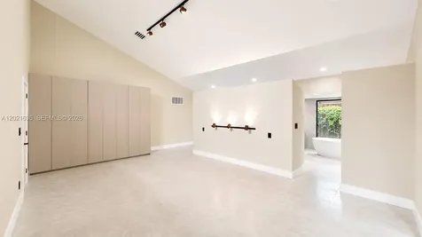 2765 NE 35th Drive Fort Lauderdale FL 33308