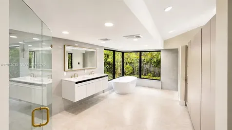 2765 NE 35th Drive Fort Lauderdale FL 33308