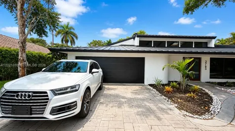 2765 NE 35th Drive Fort Lauderdale FL 33308