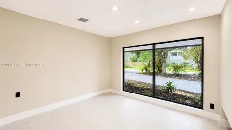 2765 NE 35th Drive Fort Lauderdale FL 33308
