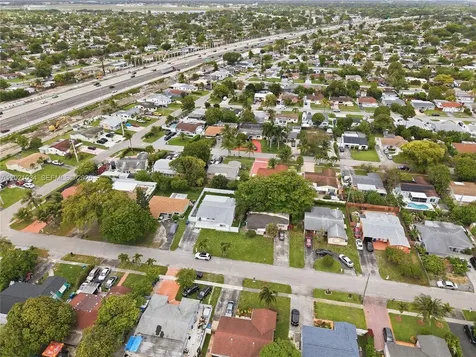 7051 SW 29th Street Miramar FL 33023