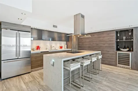 19195 Mystic Pointe Drive Aventura FL 33180