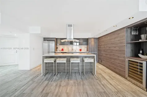 19195 Mystic Pointe Drive Aventura FL 33180
