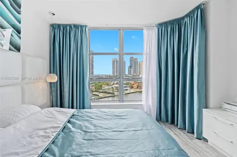 19195 Mystic Pointe Drive Aventura FL 33180