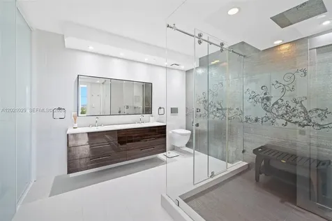 19195 Mystic Pointe Drive Aventura FL 33180