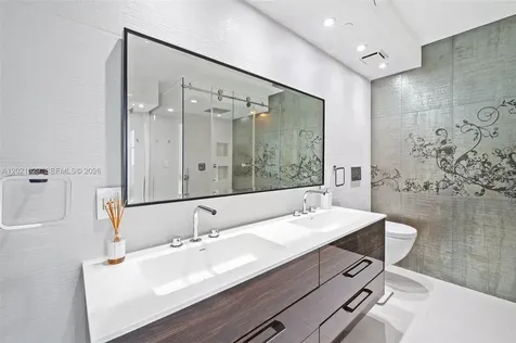 19195 Mystic Pointe Drive Aventura FL 33180