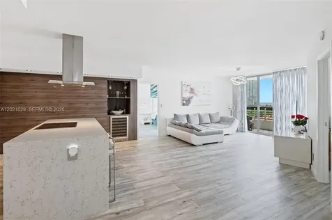 19195 Mystic Pointe Drive Aventura FL 33180