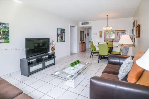 5100 NW 35th Street Lauderdale Lakes FL 33319