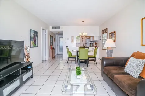 5100 NW 35th Street Lauderdale Lakes FL 33319