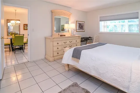 5100 NW 35th Street Lauderdale Lakes FL 33319
