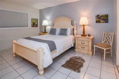5100 NW 35th Street Lauderdale Lakes FL 33319