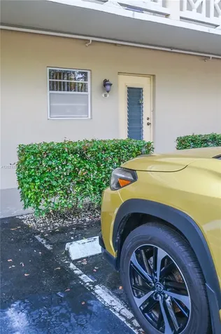 5100 NW 35th Street Lauderdale Lakes FL 33319