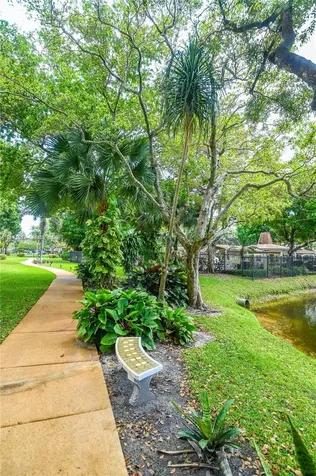5100 NW 35th Street Lauderdale Lakes FL 33319