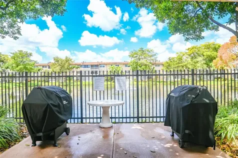 5100 NW 35th Street Lauderdale Lakes FL 33319