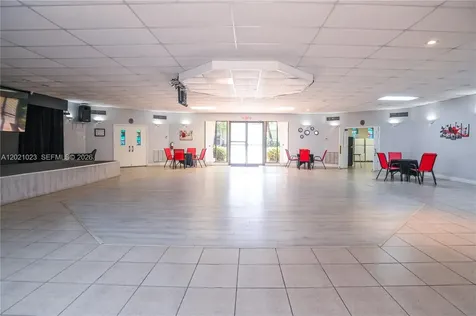 5100 NW 35th Street Lauderdale Lakes FL 33319