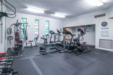 5100 NW 35th Street Lauderdale Lakes FL 33319