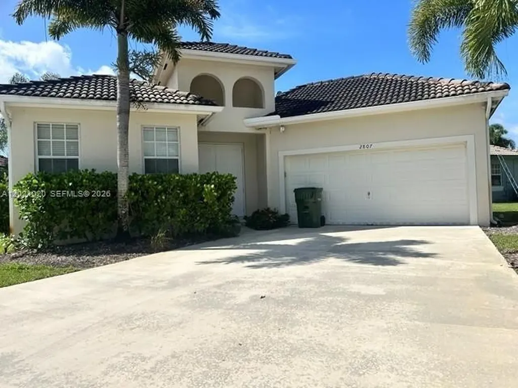 2807 Augusta Drive Homestead FL 33035