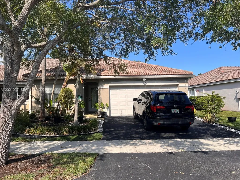 1590 Orion Lane Weston FL 33327