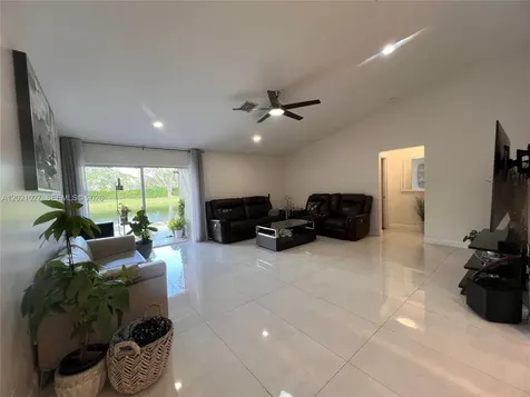 1590 Orion Lane Weston FL 33327