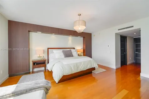 6000 Island Boulevard Aventura FL 33160