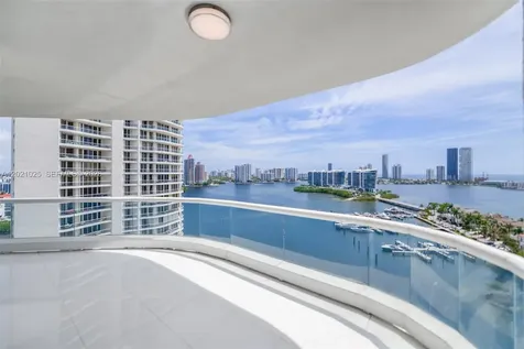 6000 Island Boulevard Aventura FL 33160