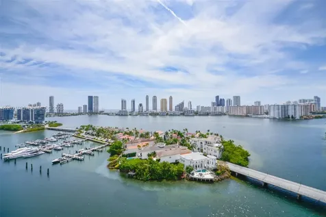 6000 Island Boulevard Aventura FL 33160