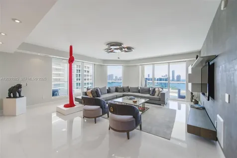6000 Island Boulevard Aventura FL 33160