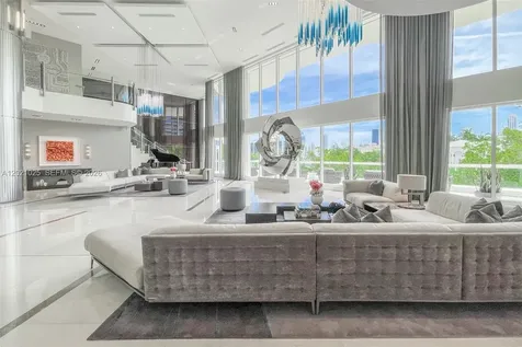 6000 Island Boulevard Aventura FL 33160