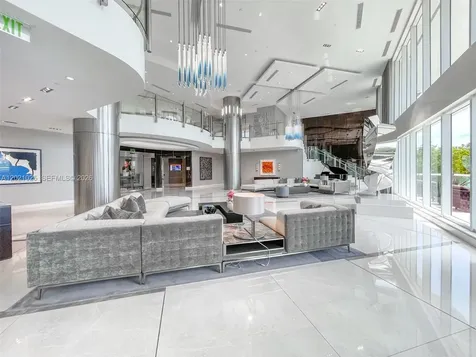 6000 Island Boulevard Aventura FL 33160