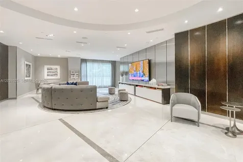 6000 Island Boulevard Aventura FL 33160