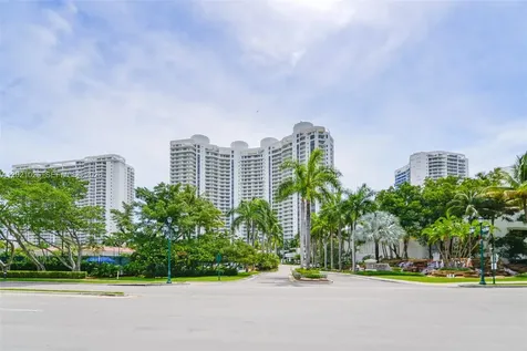 6000 Island Boulevard Aventura FL 33160