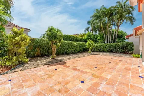 10635 NW 54th Street Doral FL 33178
