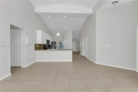 10635 NW 54th Street Doral FL 33178