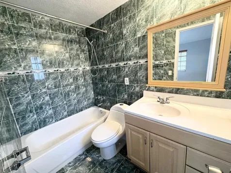 8600 SW 109th Avenue Miami FL 33173