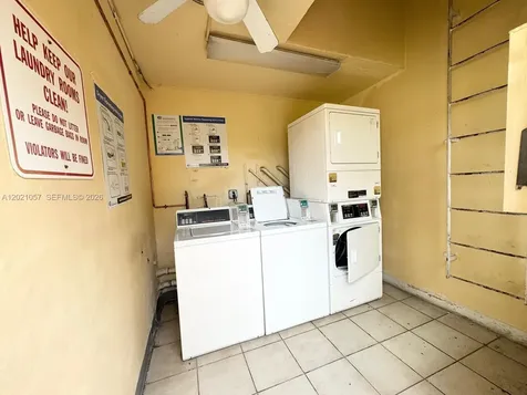 8600 SW 109th Avenue Miami FL 33173