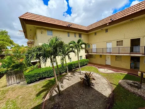 8600 SW 109th Avenue Miami FL 33173