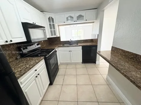8600 SW 109th Avenue Miami FL 33173
